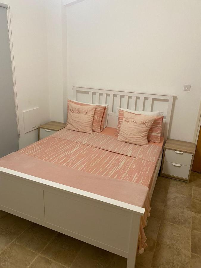 Villa Suncity Boutique Beachfront Agia Napa Buitenkant foto