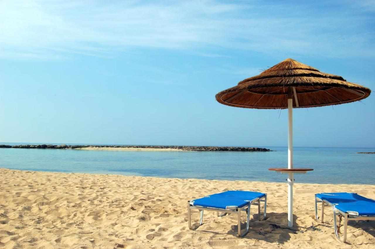 Villa Suncity Boutique Beachfront Agia Napa Buitenkant foto